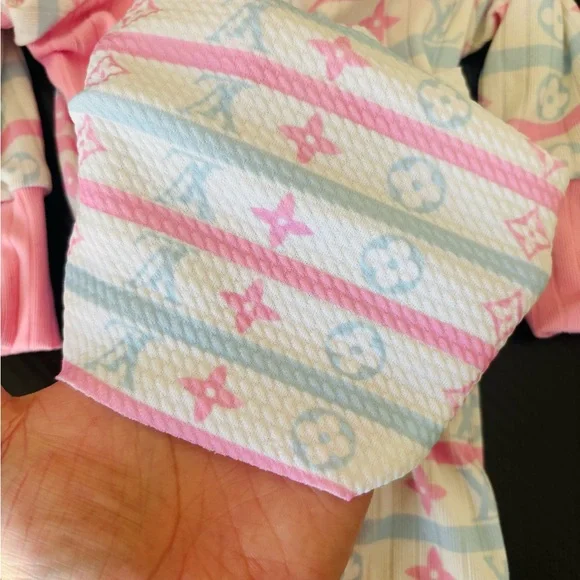 Pink and Blue Boujee Baby coming home outfit - Picture 4 of 5